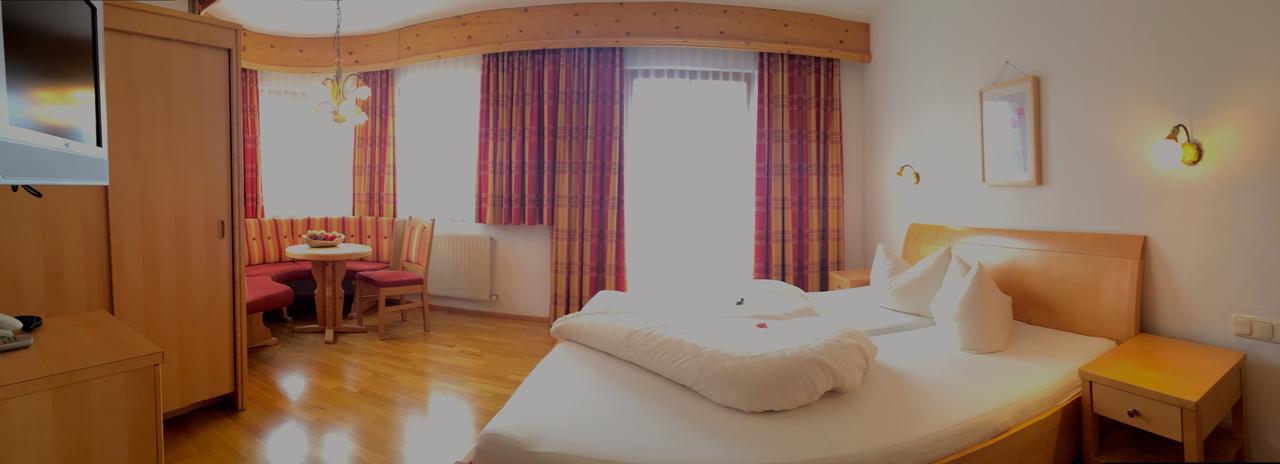 Hotel Garni Apart Elfriede Fiss Exterior photo